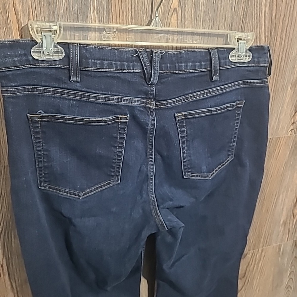Duluth Trading Relaxed Straight Jeans Size 14 x Actual 27 Dark Wash Mid Rise - Picture 6 of 10